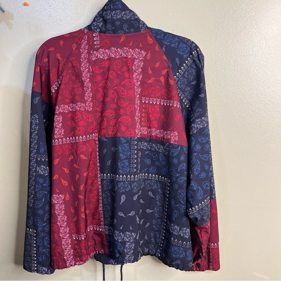 Joy Lab Red and Blue Paisley Lightweight Windbreaker jacket Size Extra large - Picture 3 of 12